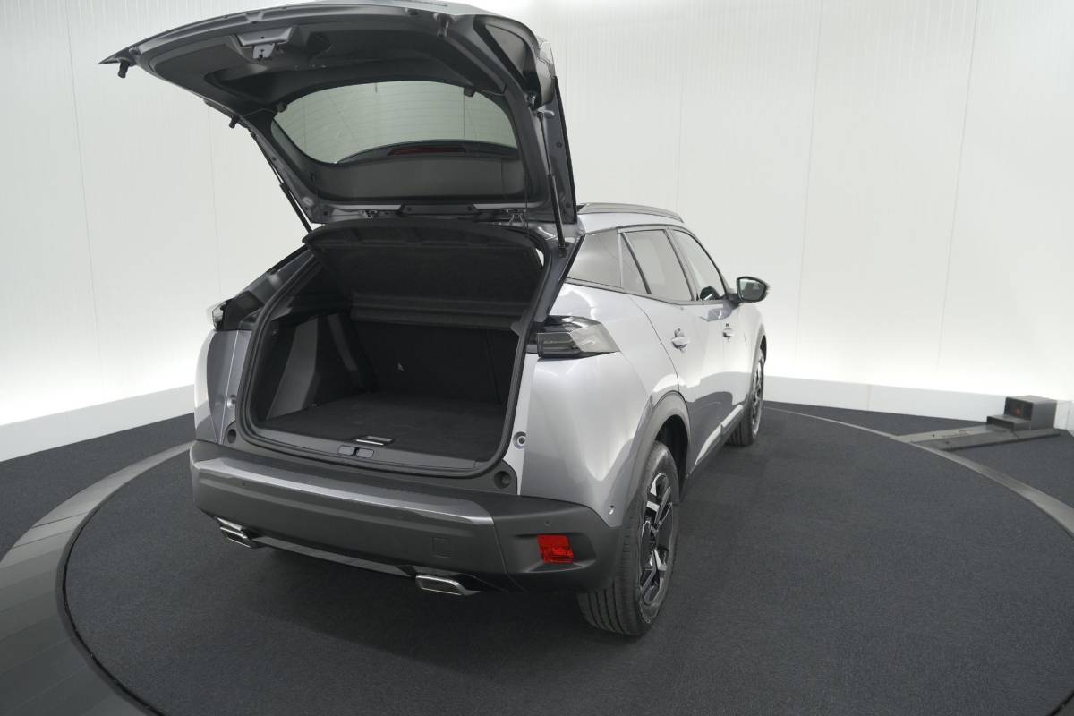 Peugeot 2008 Peugeot 2008 1.2 Hybrid 145 Allure | 360 Camera | Adaptieve Cruise Control | Dodehoekdetectie | Apple Carplay