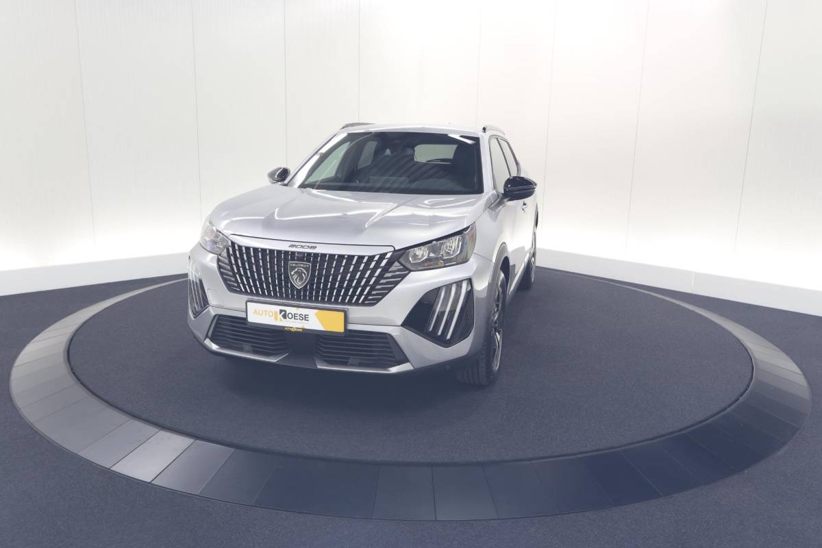 Peugeot 2008 Peugeot 2008 1.2 Hybrid 145 Allure | 360 Camera | Adaptieve Cruise Control | Dodehoekdetectie | Apple Carplay
