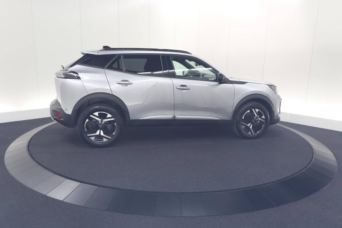 Peugeot 2008 Peugeot 2008 1.2 Hybrid 145 Allure | 360 Camera | Adaptieve Cruise Control | Dodehoekdetectie | Apple Carplay
