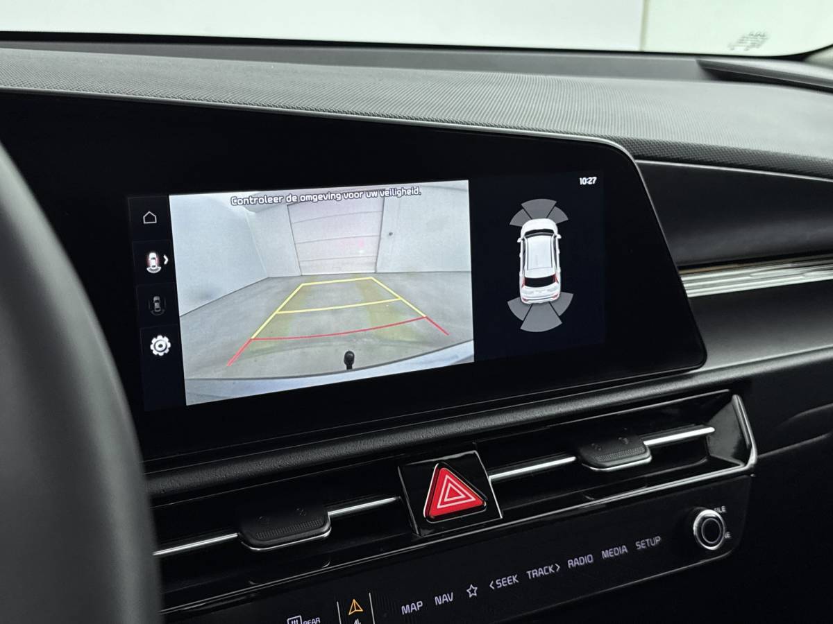 Kia Niro Kia Niro 1.6 GDi Hybrid ExecutiveLine // DEALERONDERHOUDEN // TREKHAAK // SCHUIFDAK //