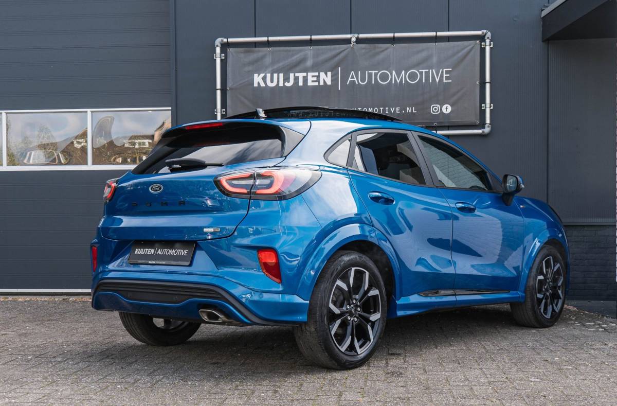 Ford Puma Ford Puma 1.0 Hybrid ST-Line X / 155 PK / LED / Pano / Winter Pack!