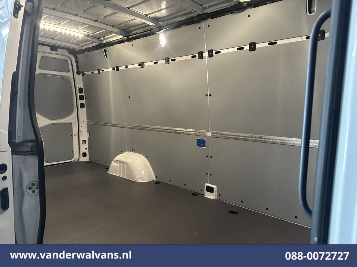 Mercedes-Benz Sprinter Mercedes-Benz Sprinter 317 CDI 170pk L3H2 Euro6 Airco | Camera | Apple Carplay | Android Auto | Stoelverwarming Bijrijdersbank