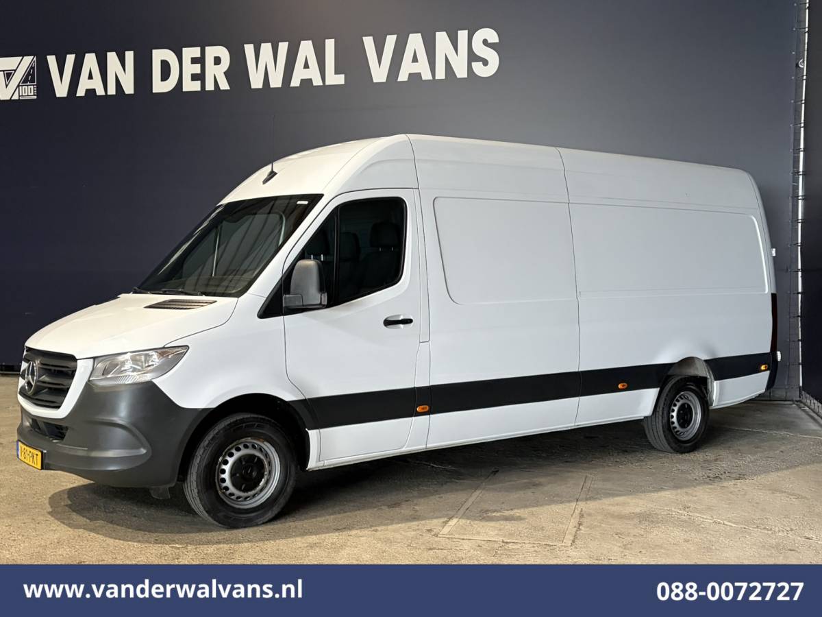 Mercedes-Benz Sprinter Mercedes-Benz Sprinter 317 CDI 170pk L3H2 Euro6 Airco | Camera | Apple Carplay | Android Auto | Stoelverwarming Bijrijdersbank