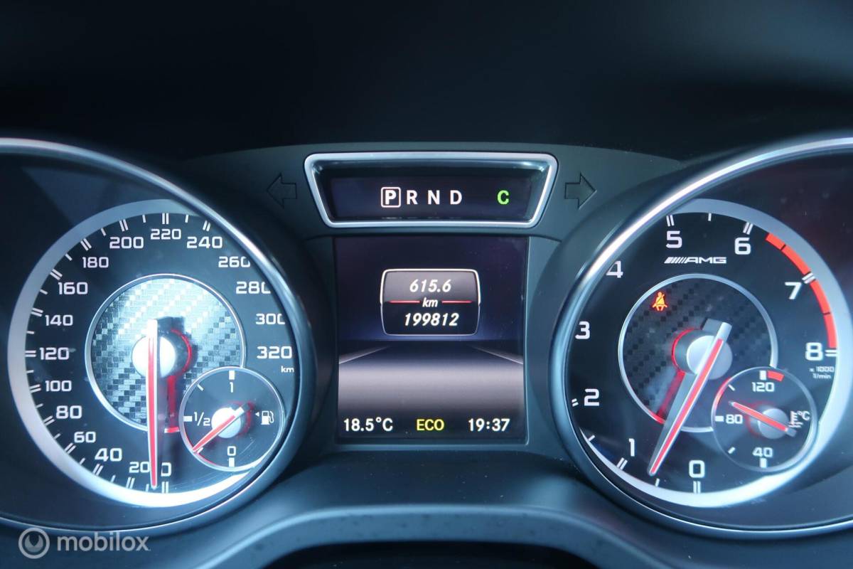 Mercedes-Benz CLA Mercedes CLA-klasse AMG 45 4MATIC