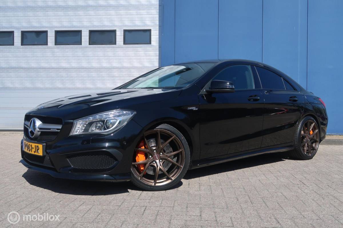 Mercedes-Benz CLA Mercedes CLA-klasse AMG 45 4MATIC