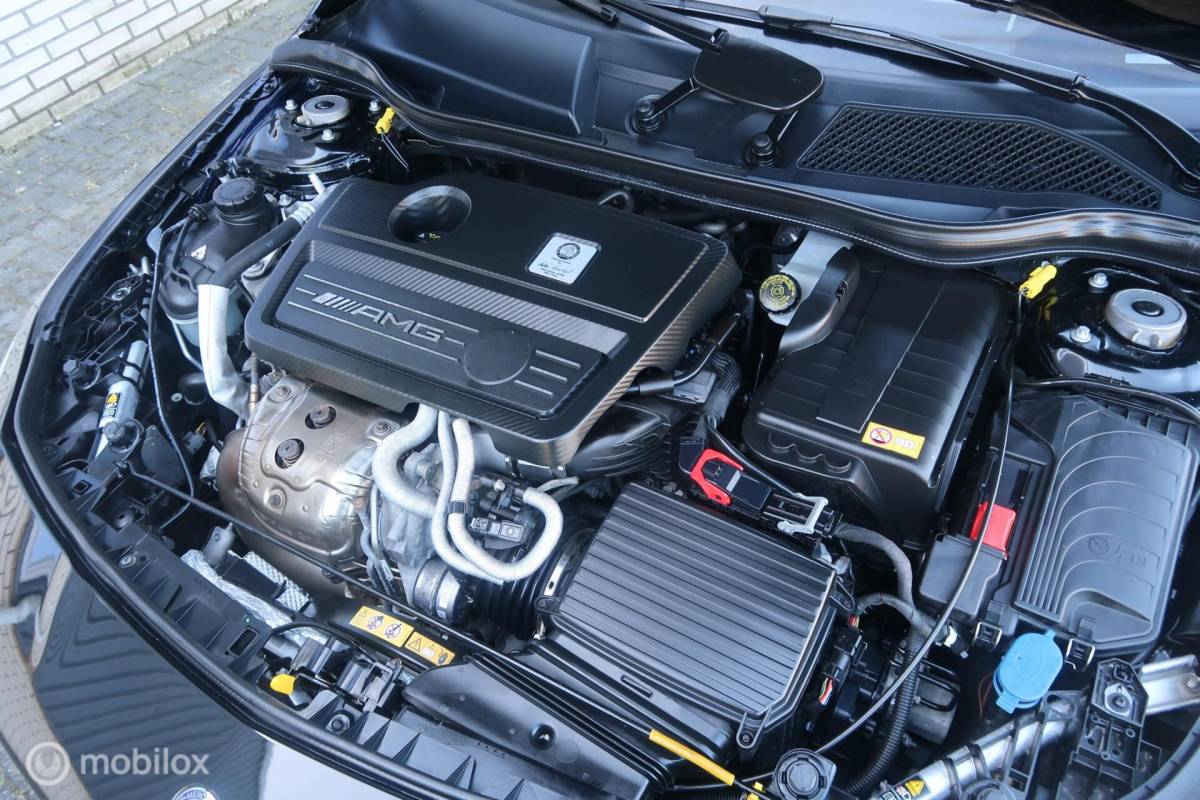 Mercedes-Benz CLA Mercedes CLA-klasse AMG 45 4MATIC