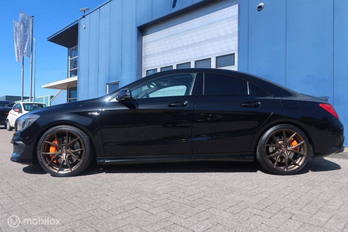 Mercedes-Benz CLA Mercedes CLA-klasse AMG 45 4MATIC