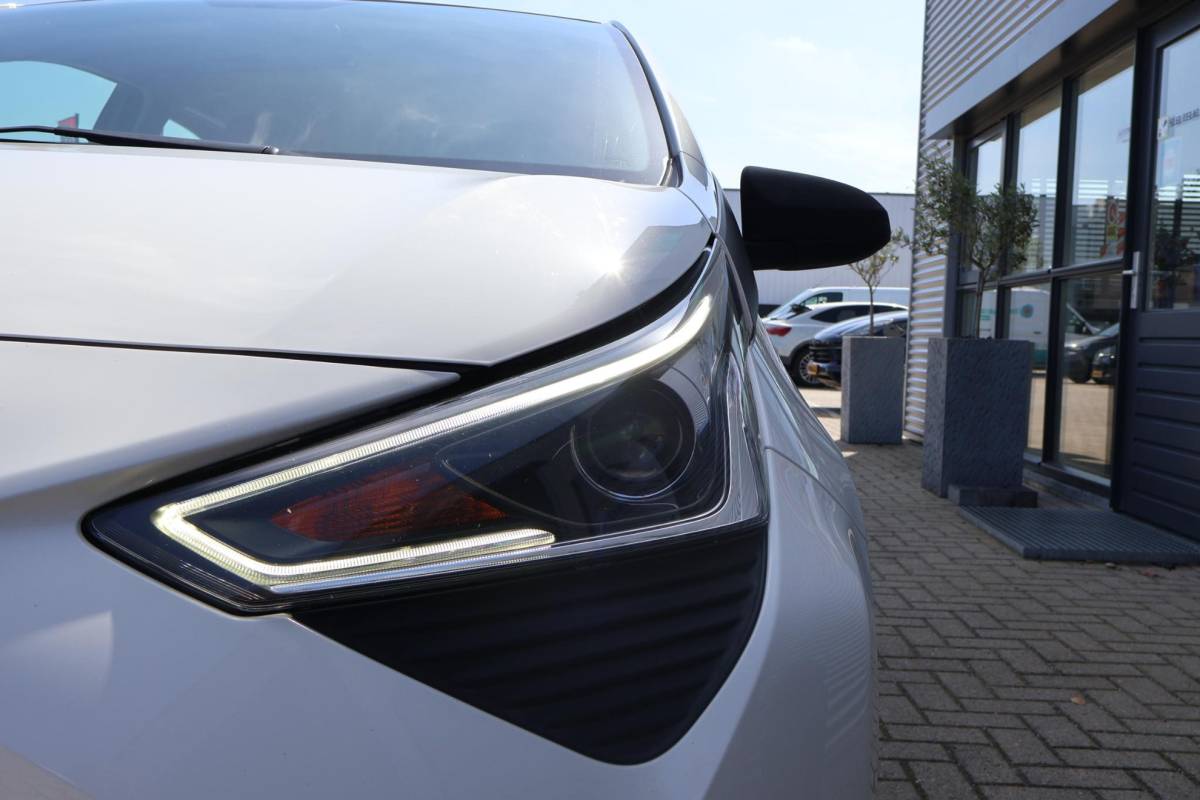 Toyota Aygo Toyota Aygo 1.0 VVT-i x-fun 1e Eigenaar | Dealer Onderh | BTW | NAP | Airco | Bluetooth | Elek Ramen | LED | Start/Stop | Hill-Hold