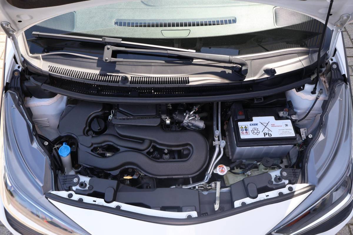 Toyota Aygo Toyota Aygo 1.0 VVT-i x-fun 1e Eigenaar | Dealer Onderh | BTW | NAP | Airco | Bluetooth | Elek Ramen | LED | Start/Stop | Hill-Hold