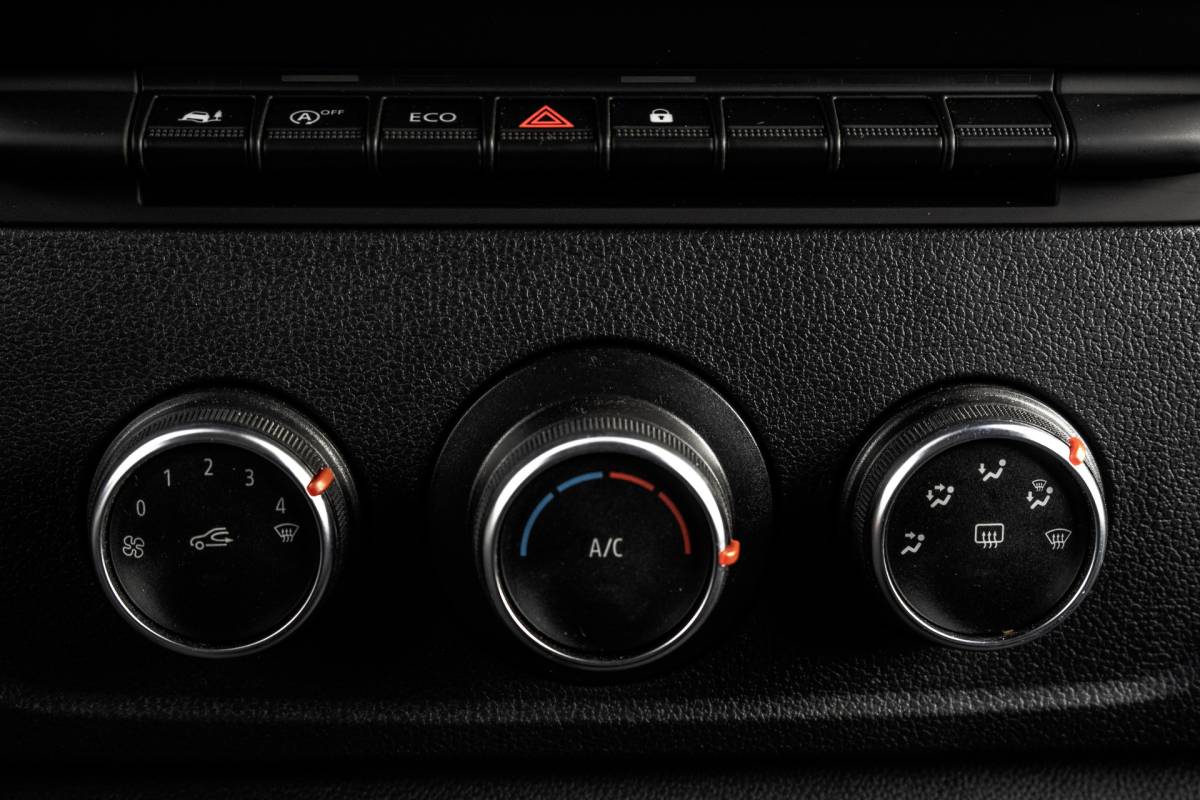 Nissan Interstar Nissan Interstar **2.3 dCi Bakwagen met deuren | 164 PK | Euro 6 | Cruise | Airco | MF Stuur**