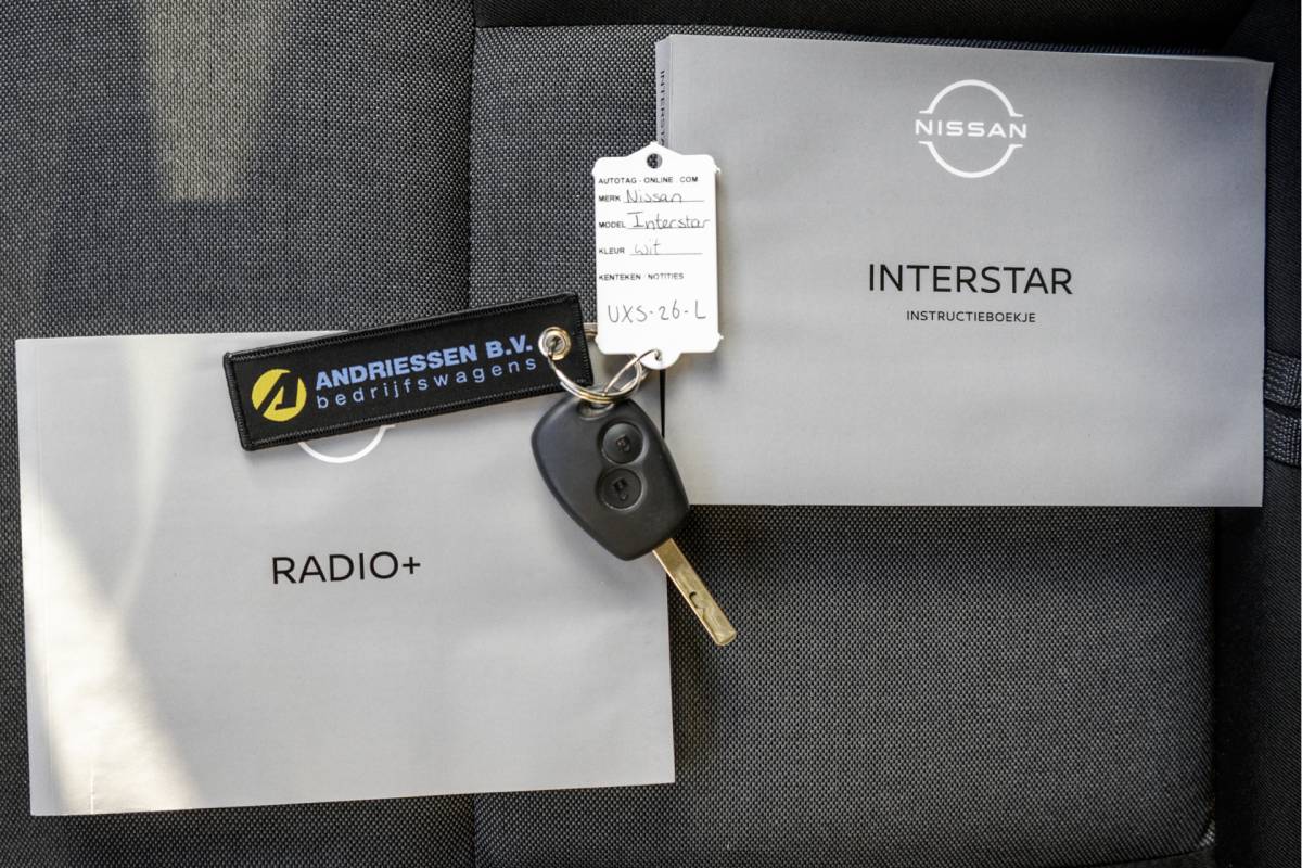 Nissan Interstar Nissan Interstar **2.3 dCi Bakwagen met deuren | 164 PK | Euro 6 | Cruise | Airco | MF Stuur**