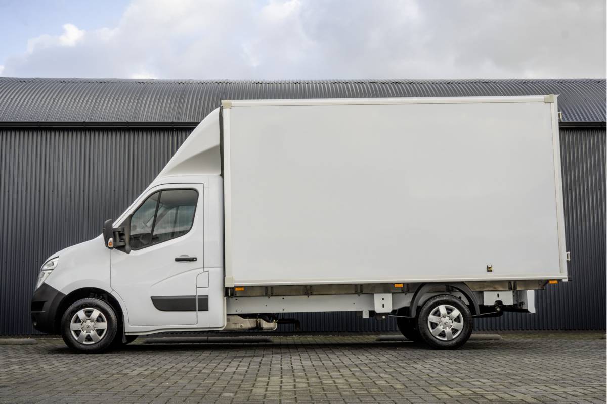 Nissan Interstar Nissan Interstar **2.3 dCi Bakwagen met deuren | 164 PK | Euro 6 | Cruise | Airco | MF Stuur**