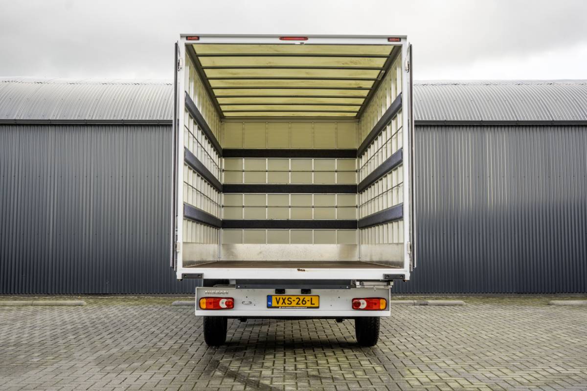 Nissan Interstar Nissan Interstar **2.3 dCi Bakwagen met deuren | 164 PK | Euro 6 | Cruise | Airco | MF Stuur**
