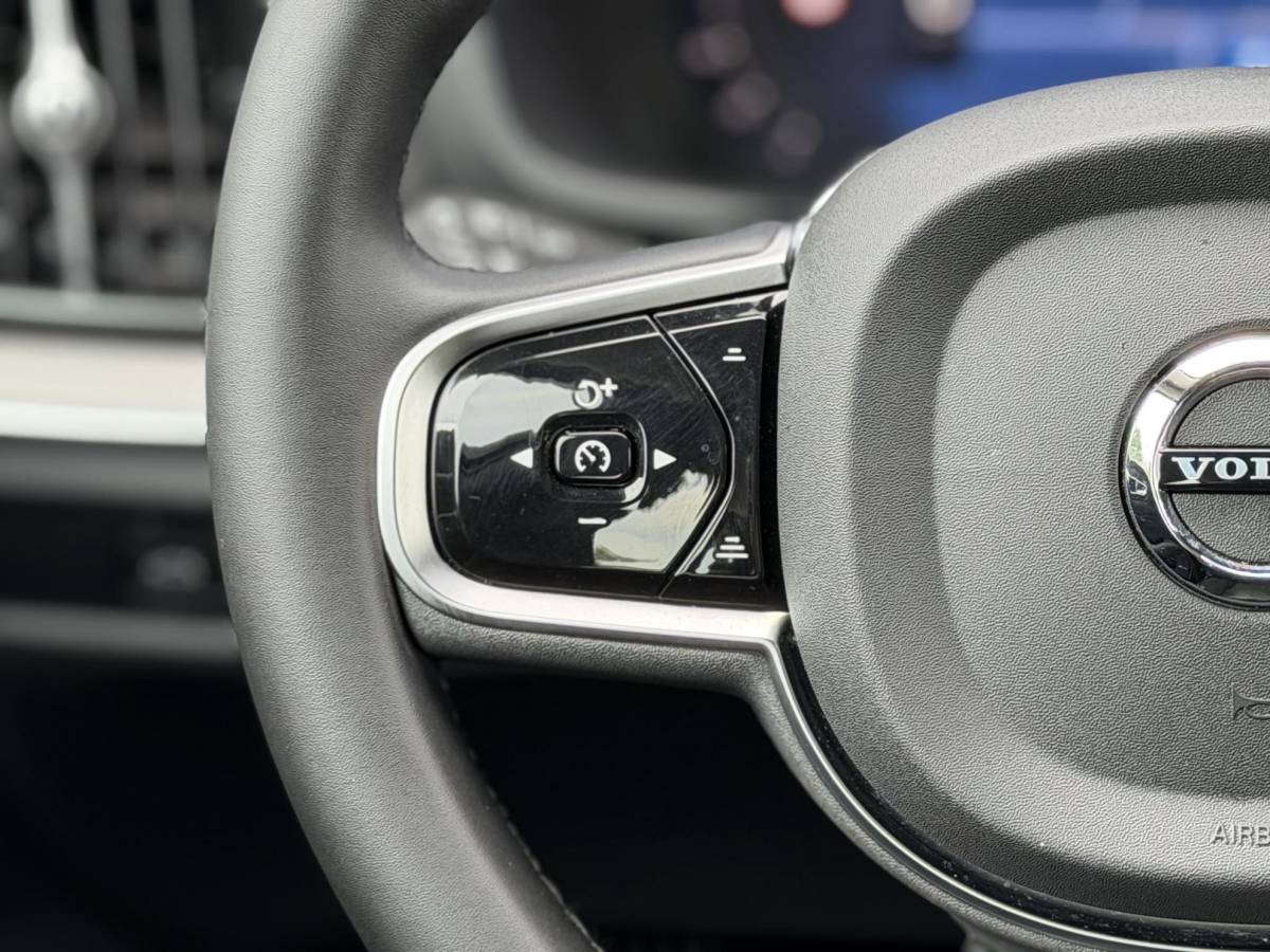 Volvo S60 Volvo S60 2.0 Recharge T8 AWD 455PK Plus Bright |Schuif/kantel dak|H/K|360Cam|AutoPilot