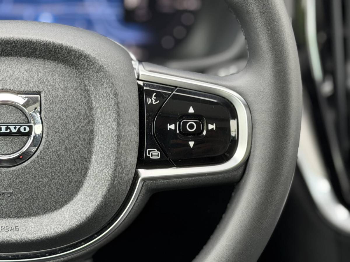 Volvo S60 Volvo S60 2.0 Recharge T8 AWD 455PK Plus Bright |Schuif/kantel dak|H/K|360Cam|AutoPilot