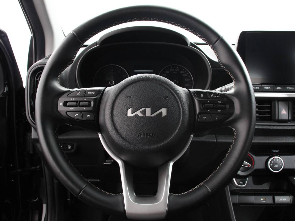 Kia Picanto Kia Picanto 1.0 DPi Automaat DynamicLine Navigatie Apple Carplay Android Auto Camera Airco DAB Lichtmetalen velgen Bluetooth