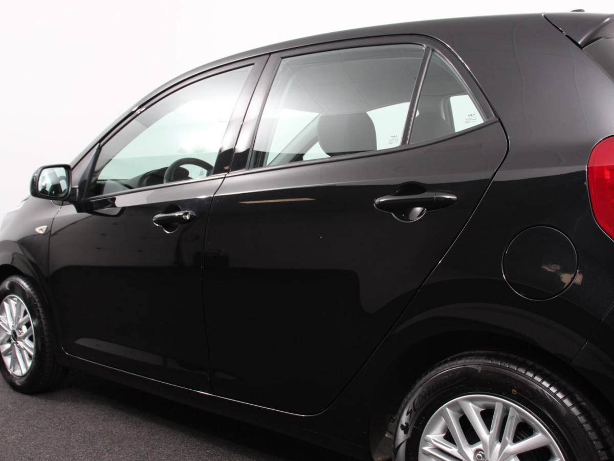 Kia Picanto Kia Picanto 1.0 DPi Automaat DynamicLine Navigatie Apple Carplay Android Auto Camera Airco DAB Lichtmetalen velgen Bluetooth