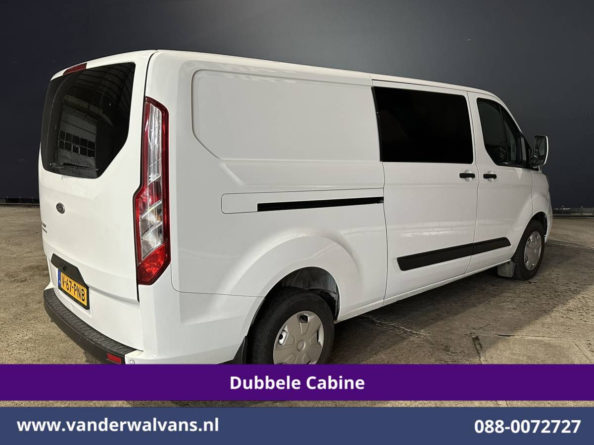 Ford Transit Custom Ford Transit Custom 2.0 TDCI 130pk L2H1 Dubbele Cabine Euro6 Airco | 6-Zits | Camera | Apple Carplay | Cruisecontrol Android Auto, Stoelverwarming, Parkeersensoren, Achterklep