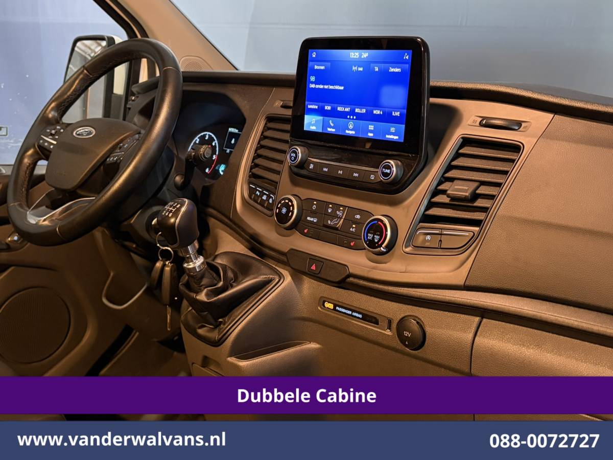 Ford Transit Custom Ford Transit Custom 2.0 TDCI 130pk L2H1 Dubbele Cabine Euro6 Airco | 6-Zits | Camera | Apple Carplay | Cruisecontrol Android Auto, Stoelverwarming, Parkeersensoren, Achterklep
