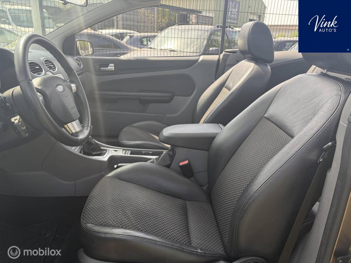 Ford Focus Ford Focus 2.0 Titanium| Pininfarina Edition | Hardtop | Stoelverwarming