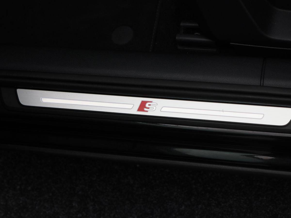 Audi Q2 Audi Q2 35 TFSi 150 Pk S-Line Automaat | Full LED | Navigatie | Zwart Optiek | 17 Inch | Sportstoelen | Camera | 22.501 Km!!