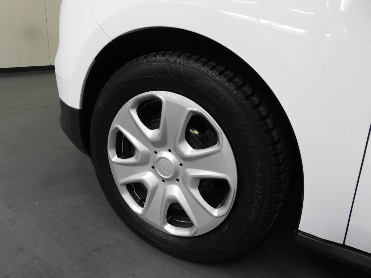 Ford Transit Courier Ford Transit Courier 1.0 EcoBoost Ambiente BLUETOOTH/SCHUIFDEUR!