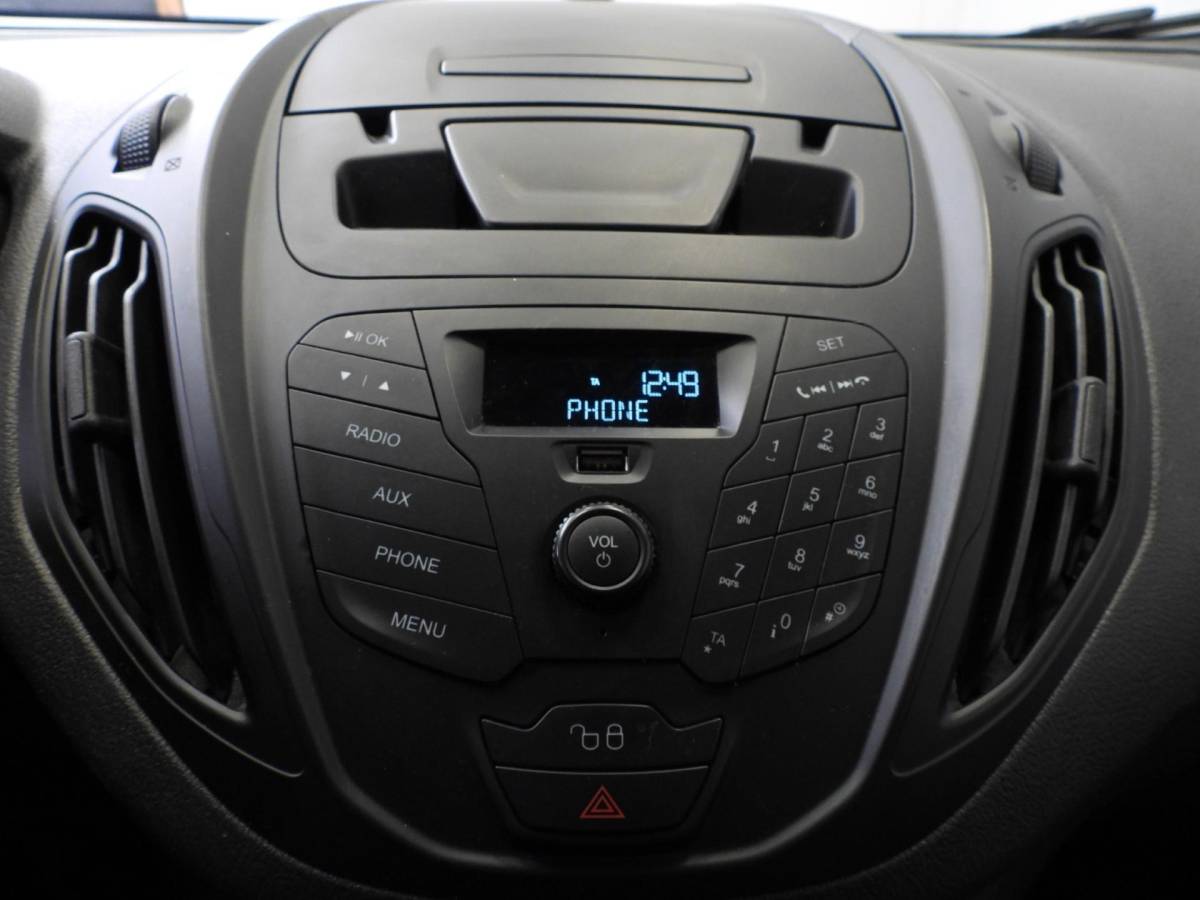 Ford Transit Courier Ford Transit Courier 1.0 EcoBoost Ambiente BLUETOOTH/SCHUIFDEUR!