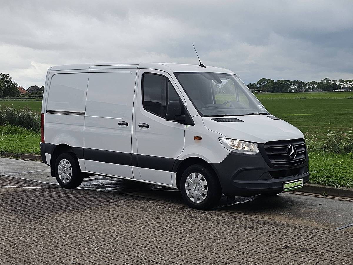 Mercedes-Benz Sprinter MERCEDES-BENZ SPRINTER 311 l1h1 mbux euro6 ac!