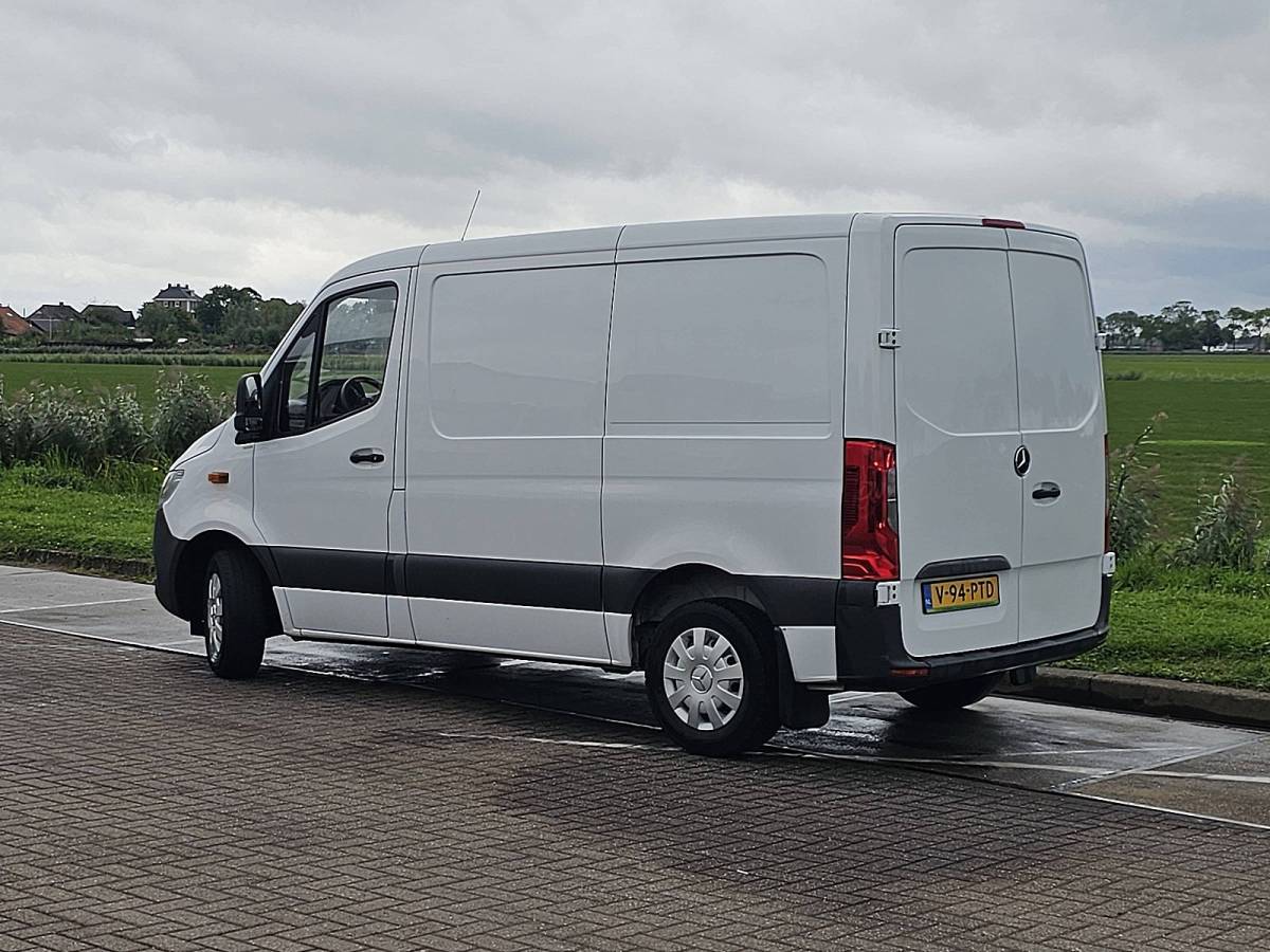 Mercedes-Benz Sprinter MERCEDES-BENZ SPRINTER 311 l1h1 mbux euro6 ac!