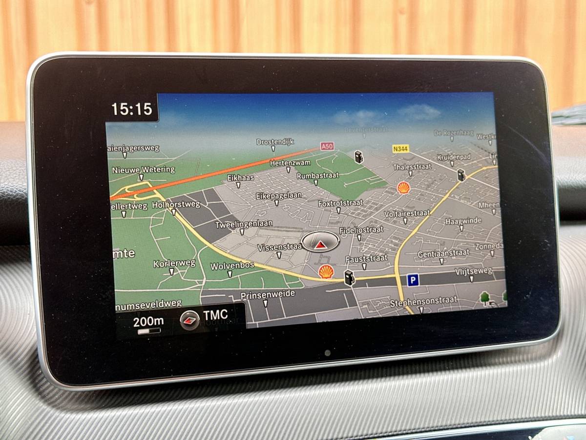 Mercedes-Benz V-Klasse Mercedes-Benz V-klasse 250 BlueTEC Lang DC Avantgarde Edition | Luchtvering | 5 Persoons | LED | Elektrische Schuifdeuren | Sfeerverlichting | Trekhaak | Airconditioning |