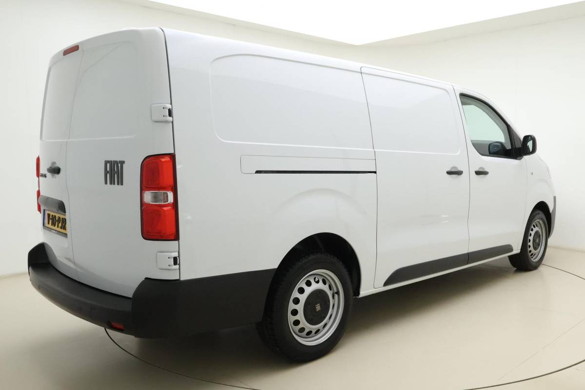 Fiat Scudo Fiat Scudo 2.0 Diesel 145 pk L3 | Navigatie | Betimmering | Camera | 2500 KG trekgewicht | BPM vrij | weinig km |