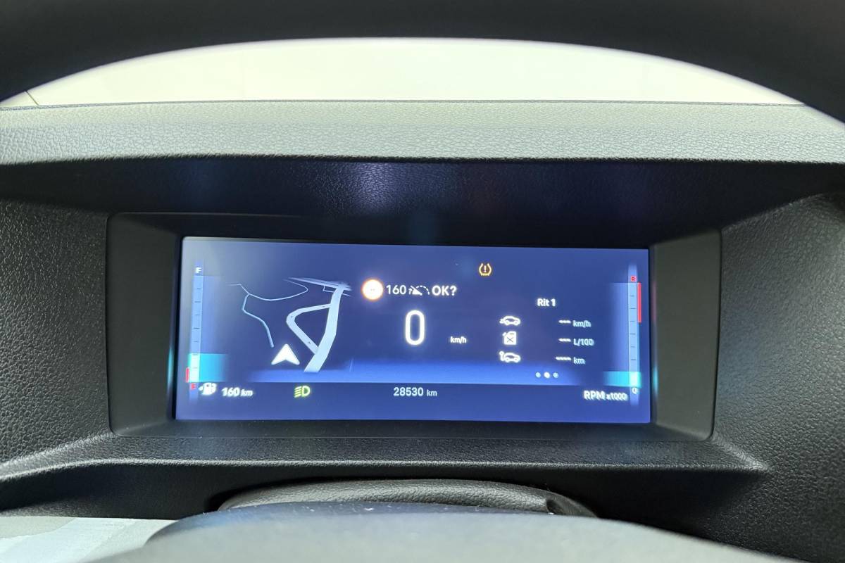Fiat Scudo Fiat Scudo 2.0 Diesel 145 pk L3 | Navigatie | Betimmering | Camera | 2500 KG trekgewicht | BPM vrij | weinig km |
