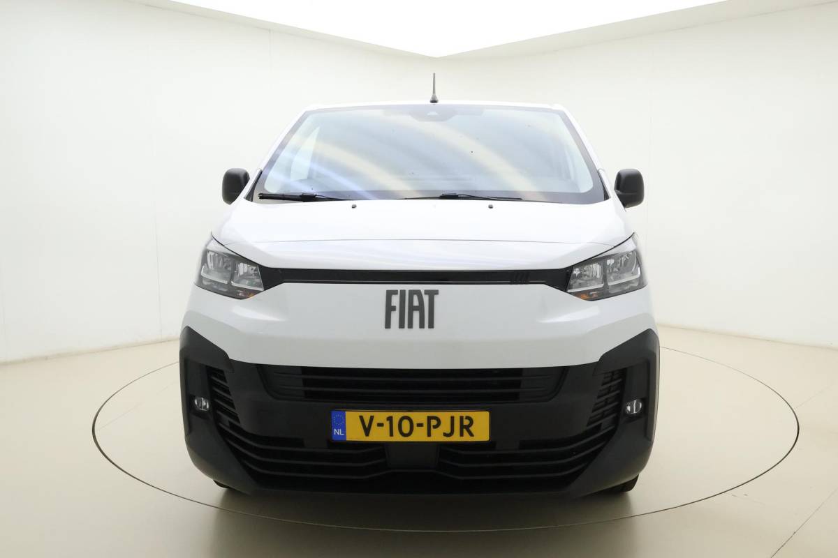 Fiat Scudo Fiat Scudo 2.0 Diesel 145 pk L3 | Navigatie | Betimmering | Camera | 2500 KG trekgewicht | BPM vrij | weinig km |