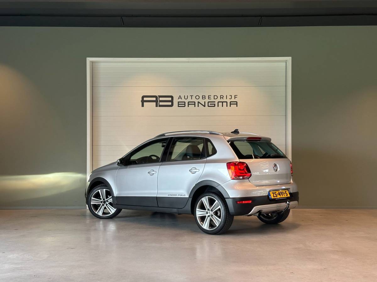 Volkswagen Polo Volkswagen Polo 1.2 TSI 16v AUTOMAAT 5-DRS CROSS|AIRCO|STOELVERWARMING|NAVIGATIE|CRUISECONTROL|LM-VELG|ALCANTARA|nwe APK+OH-BEURT