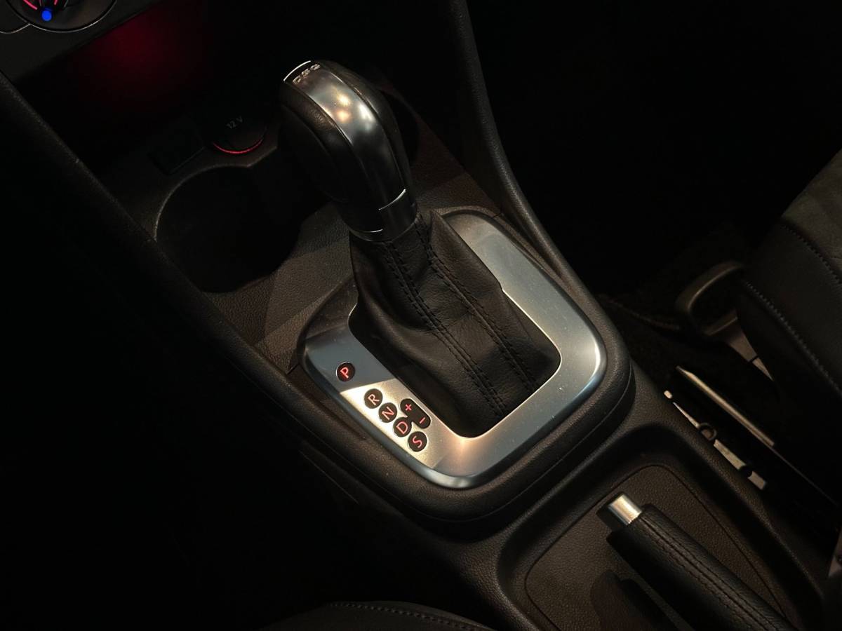 Volkswagen Polo Volkswagen Polo 1.2 TSI 16v AUTOMAAT 5-DRS CROSS|AIRCO|STOELVERWARMING|NAVIGATIE|CRUISECONTROL|LM-VELG|ALCANTARA|nwe APK+OH-BEURT