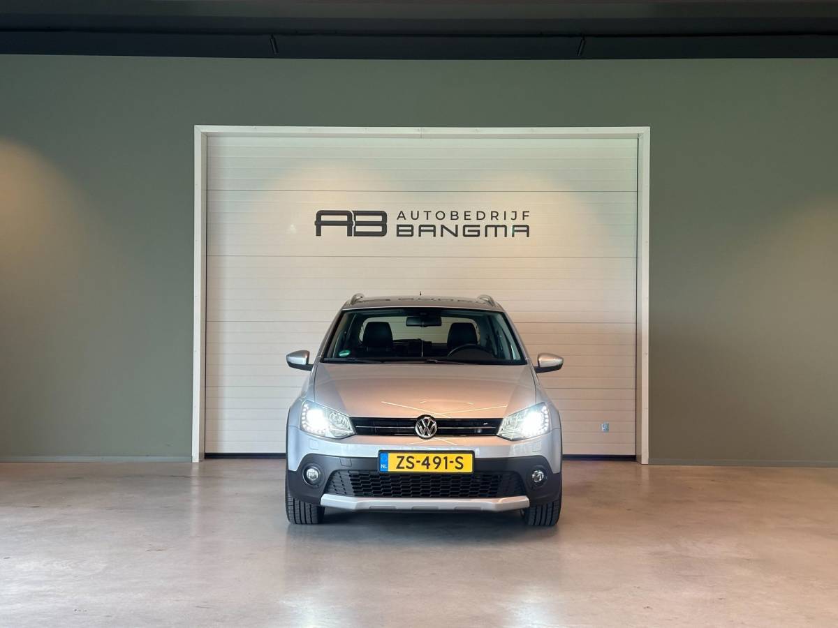 Volkswagen Polo Volkswagen Polo 1.2 TSI 16v AUTOMAAT 5-DRS CROSS|AIRCO|STOELVERWARMING|NAVIGATIE|CRUISECONTROL|LM-VELG|ALCANTARA|nwe APK+OH-BEURT