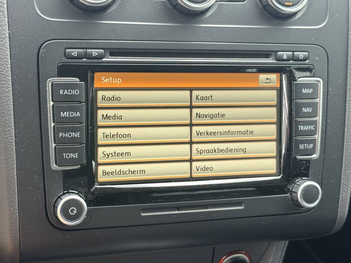 Volkswagen Touran Volkswagen Touran 1.4 TSI Cup | Trekhaak  Navi | Cruise | Bluetooth | Stoelverwarming | PDC v+a incl. Camera