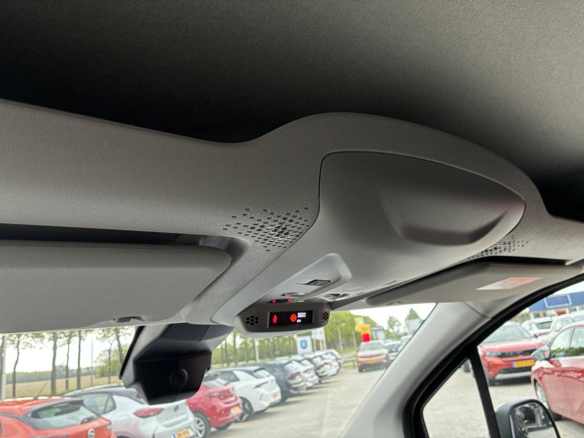Opel Combo-e Opel Combo Electric 100Kw L1 50kWh Airconditioning | Stuur & Stoelverwarming | Elektrisch Pakket | Laadruimte Betimmering