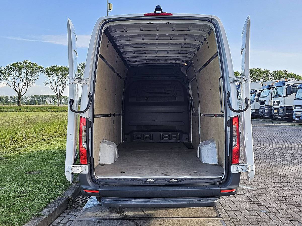 Mercedes-Benz Sprinter MERCEDES-BENZ SPRINTER 319 l3h2 maxi automaat