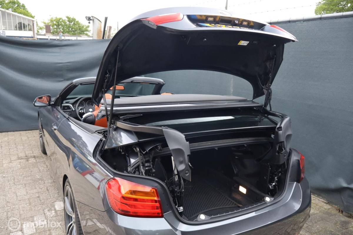 BMW 4 Serie BMW 440i Cabrio M-Sport 440pk | M Power&Sound | air collar