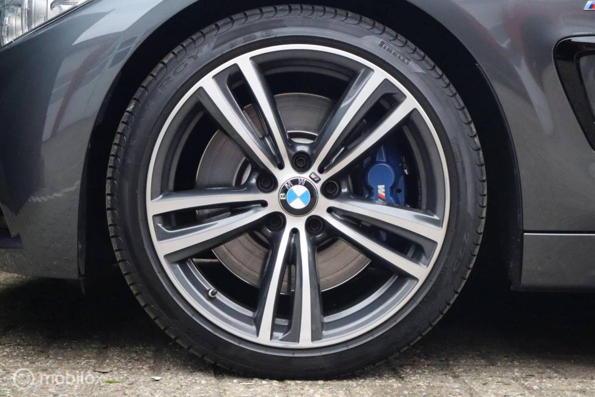 BMW 4 Serie BMW 440i Cabrio M-Sport 440pk | M Power&Sound | air collar