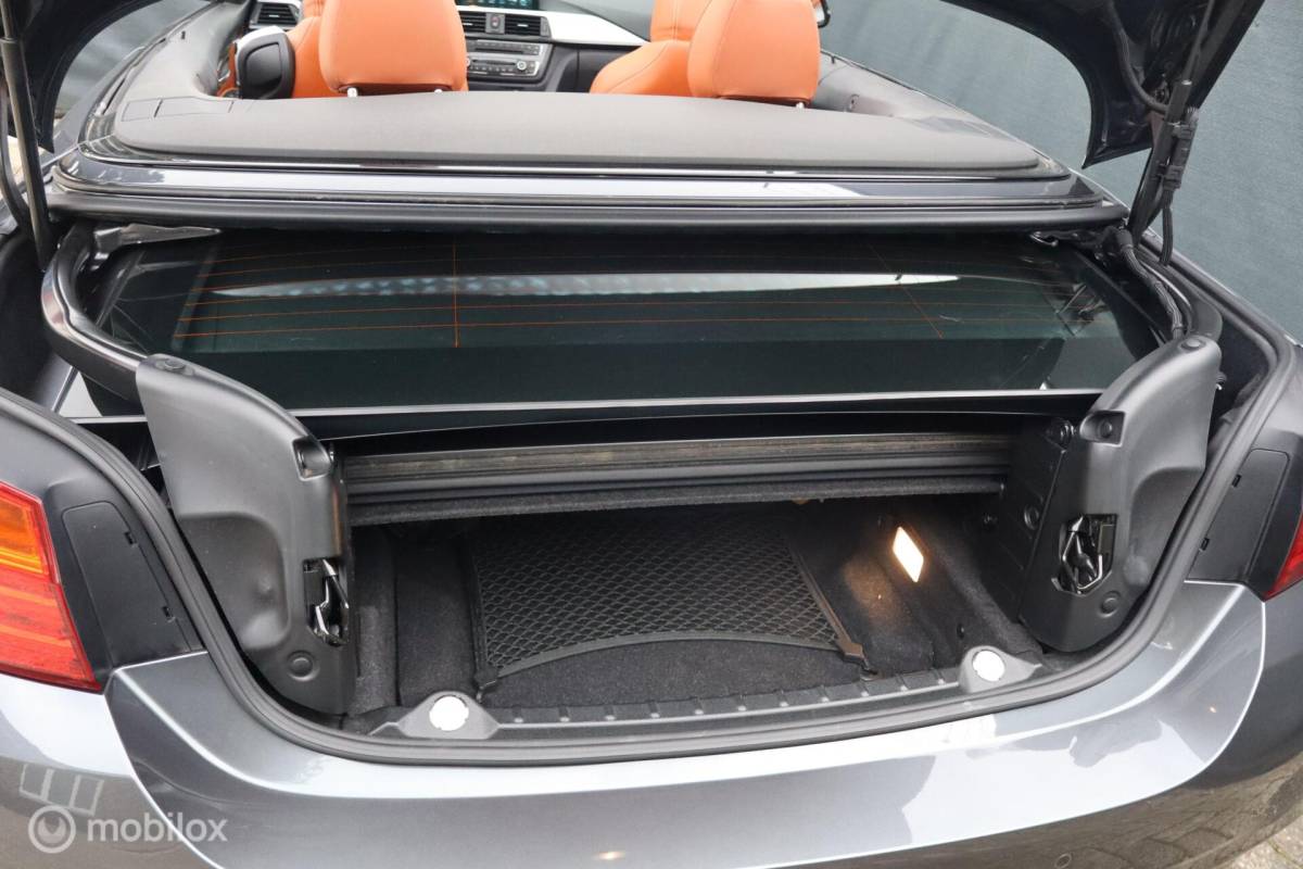 BMW 4 Serie BMW 440i Cabrio M-Sport 440pk | M Power&Sound | air collar