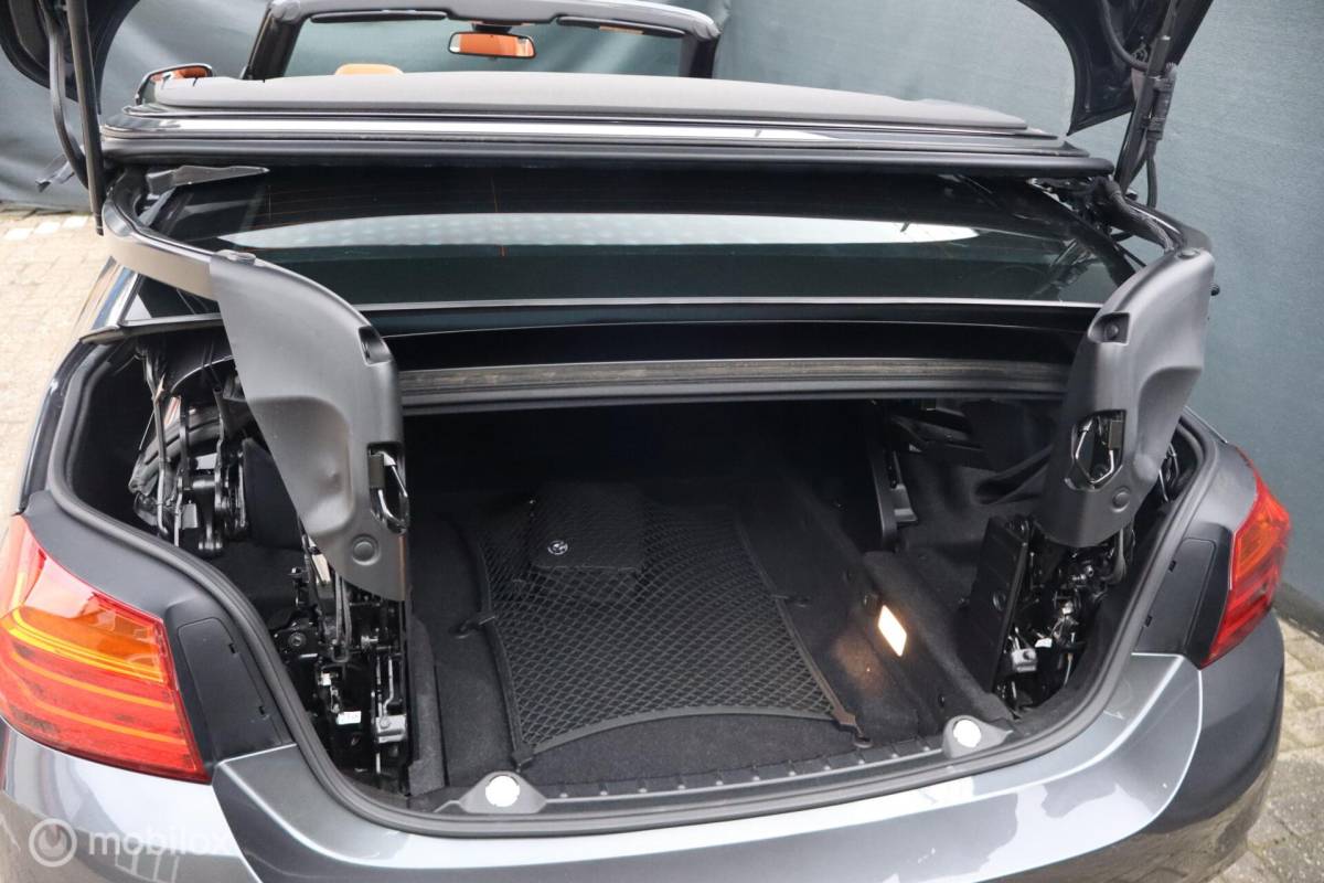 BMW 4 Serie BMW 440i Cabrio M-Sport 440pk | M Power&Sound | air collar