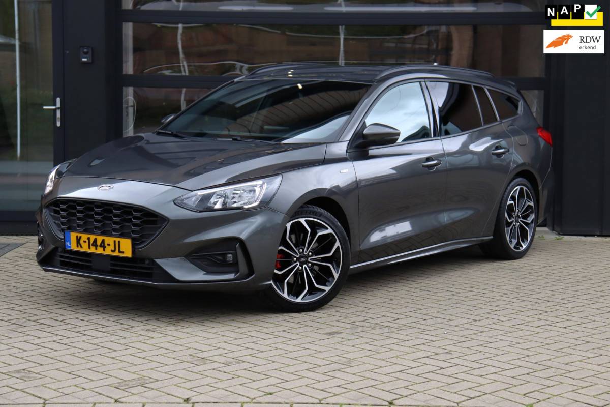 Ford Focus Ford Focus Wagon 1.0 EcoBoost Titanium ST X Business | NAP | Apple Carplay | Stoel/Stuur Verwarming | Cruise | Camera