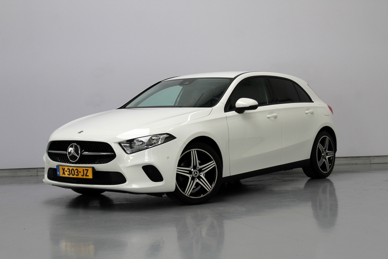 Mercedes-Benz A-Klasse Mercedes-Benz A-klasse 200 Premium Plus 164PK, RIJKLAAR | AUTOMAAT | 18″LM-VELGEN | STOELVERWARMING | NAVIGATIE | CRUISE