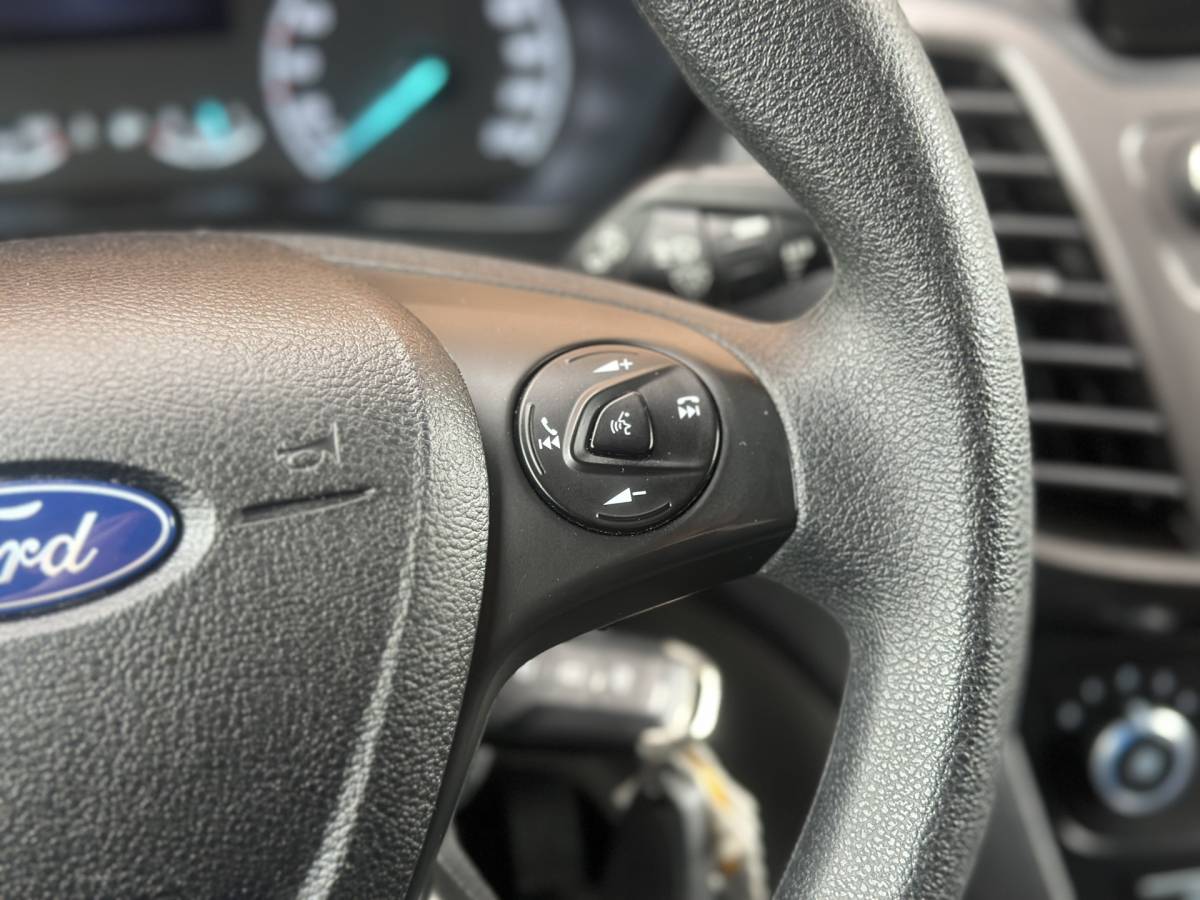 Ford Transit Connect Ford Transit Connect 1.5 EcoBlue L2 Trend | Apple Carplay | Android Auto | Parkeersensoren Achter | Airconditioning | Centrale Deurvergrendeling