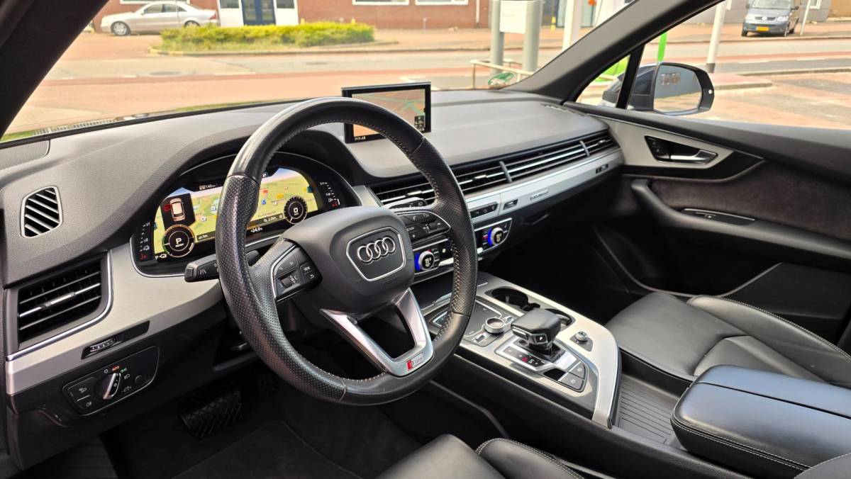 Audi Q7 Audi Q7 3.0 TDI e-tron quattro Sport | 132.000KM | Sline | Automaat | Luchtvering | Dealerauto | Inruil mogelijk