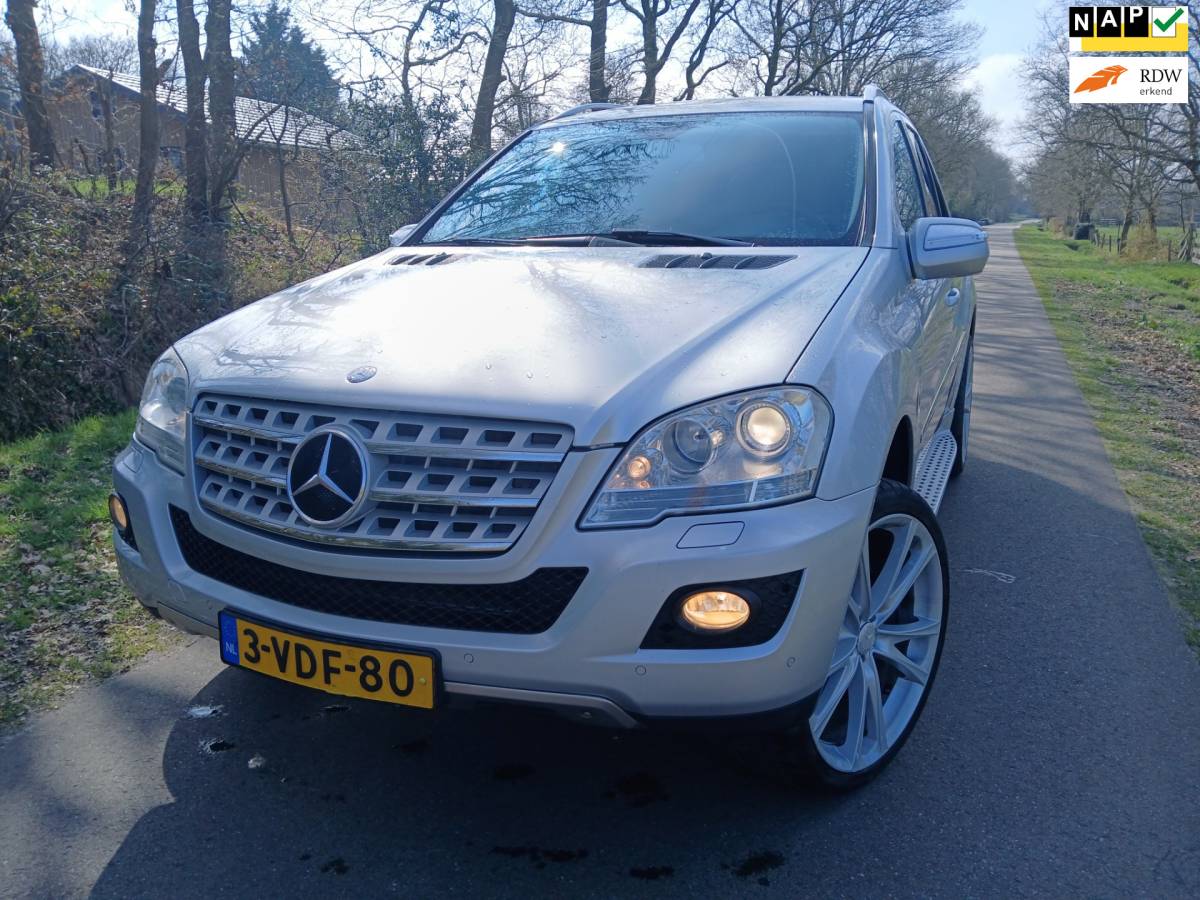 Mercedes-Benz M-Klasse
