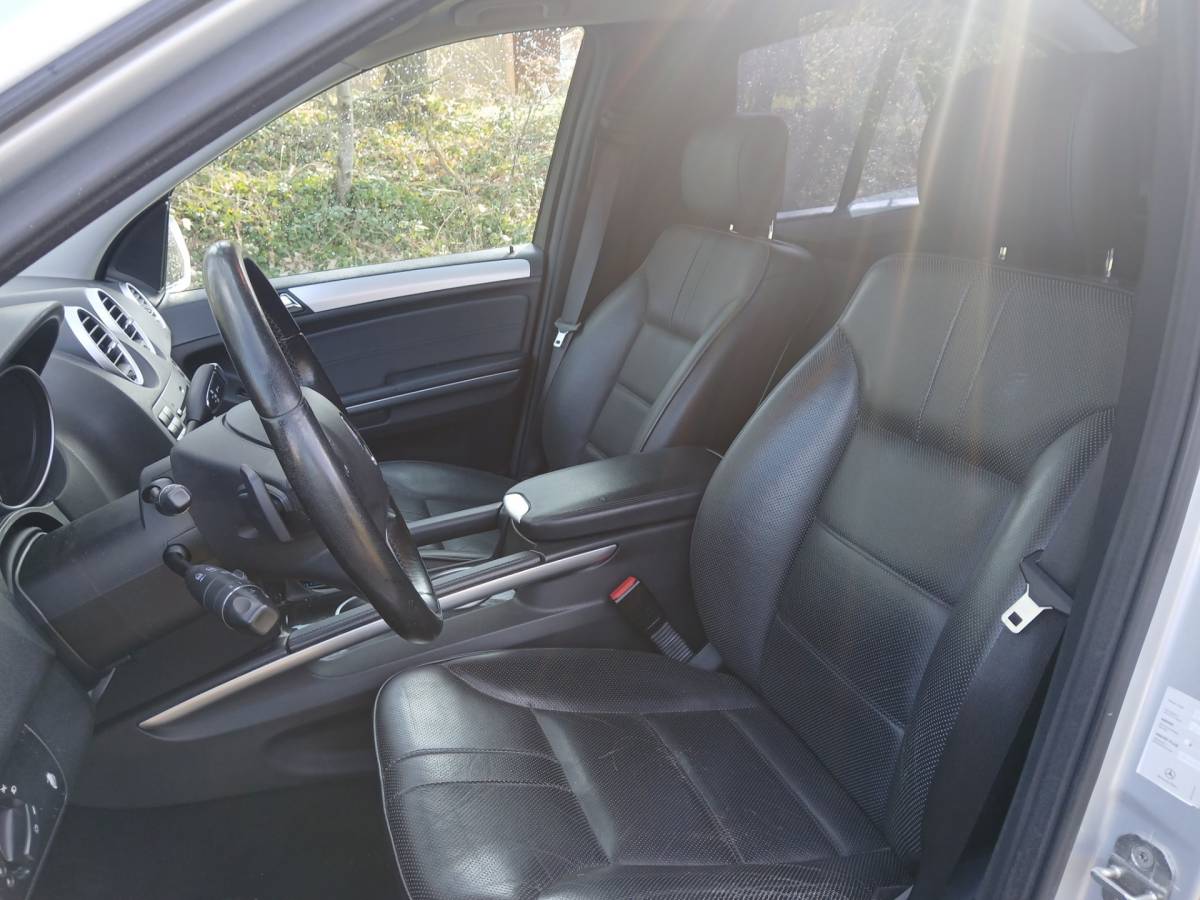 Mercedes-Benz M-Klasse Mercedes-Benz M-klasse 280 CDI |NETTE DEALER ONDERHOUDEN AUTO|