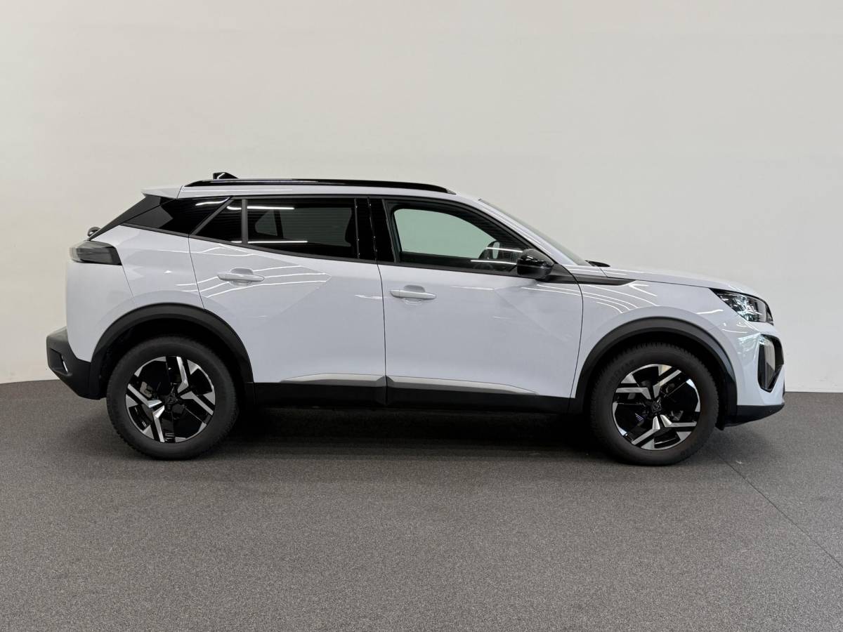 Peugeot 2008 Peugeot 2008 1.2 PureTech 100 Allure Navigatie Apple Carplay/Android Auto Parkeersensoren Cruise Control Full LED Virtual Cockpit Climate Control Lichtmetalen velgen